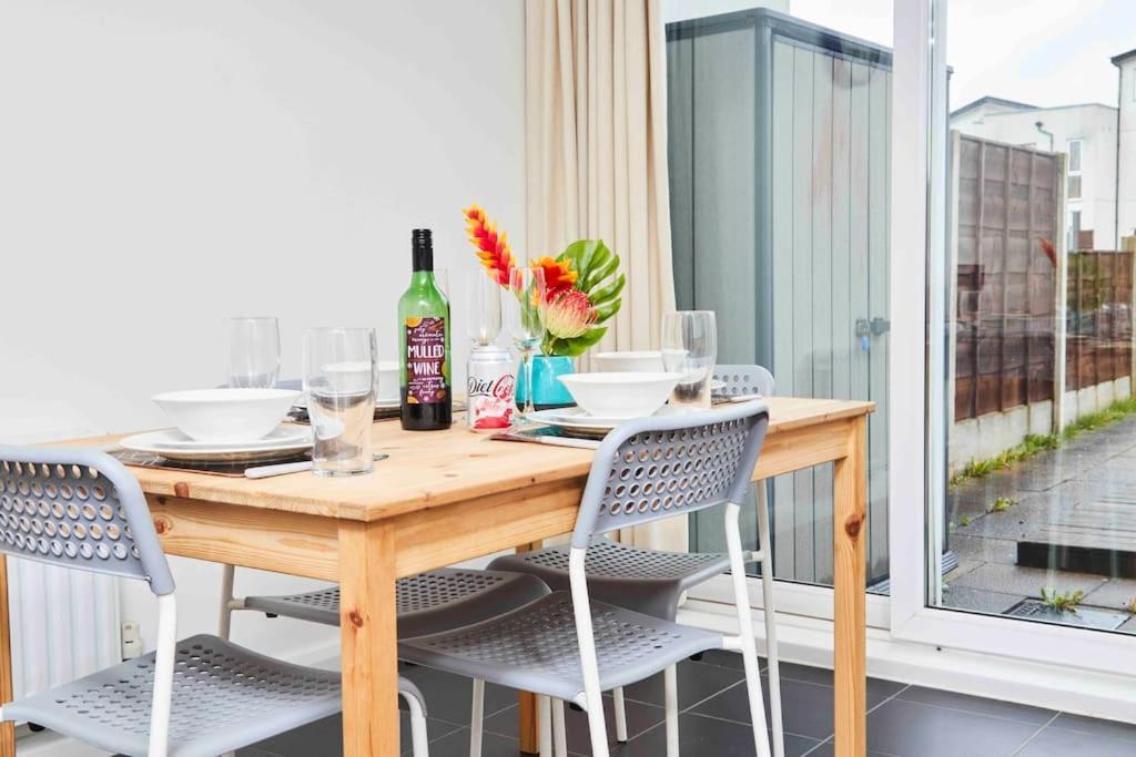 Dellehomes- Free Parking, Wfh, Family-Friendly Манчестер Экстерьер фото