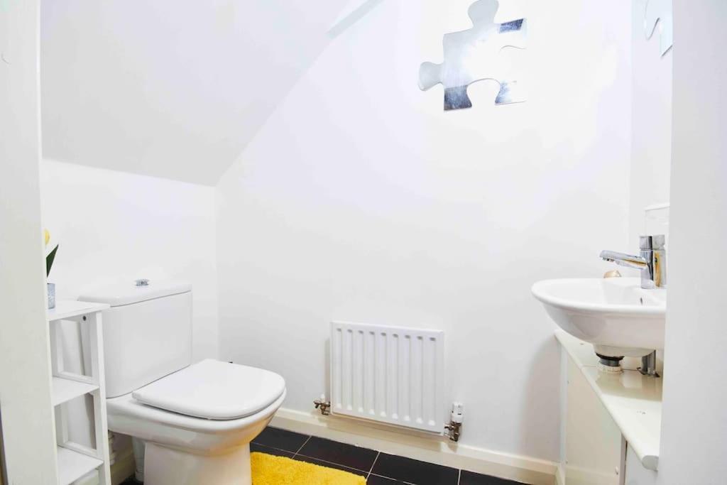 Dellehomes- Free Parking, Wfh, Family-Friendly Манчестер Экстерьер фото